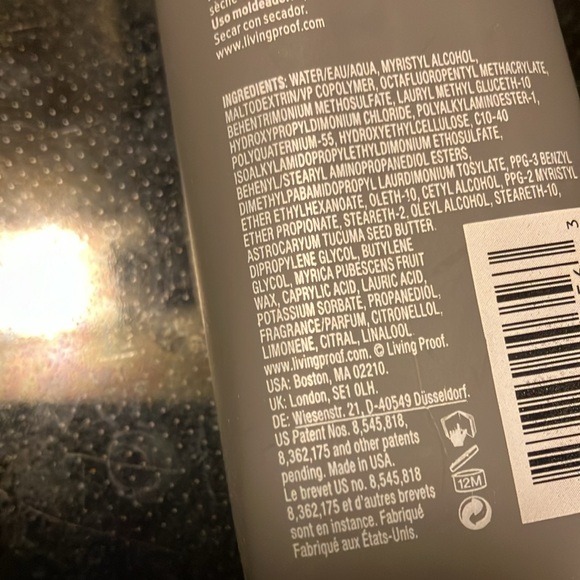 COPY - LIVING PROOF PHD 5 in 1 Styling treatment- never opened - 4oz - Picture 2 of 2